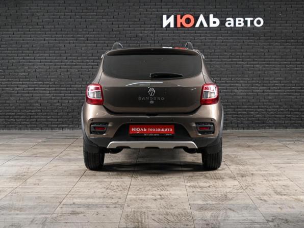 Renault Sandero II Рестайлинг с пробегом 2020 года, цена 1 240 000 рублей, 176187 км, хэтчбек, Автокод Объявления