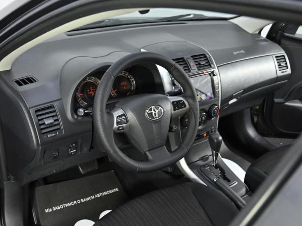 Toyota Corolla X (E140 E150) Рестайлинг с пробегом 2012 года, цена 749 000 рублей, 175000 км, седан, Автокод Объявления