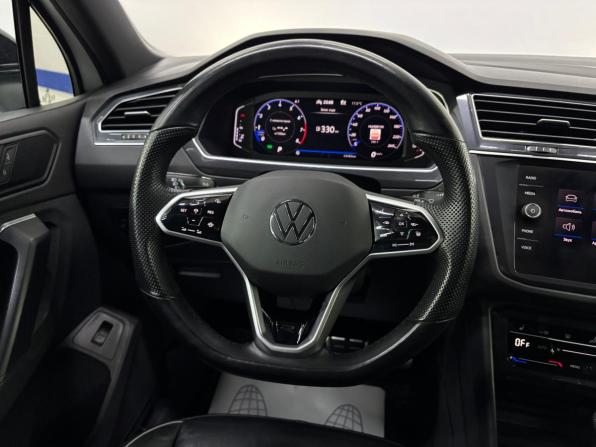 Volkswagen Tiguan II Рестайлинг с пробегом 2021 года, цена 4 080 000 рублей, 63484 км, внедорожник, Автокод Объявления
