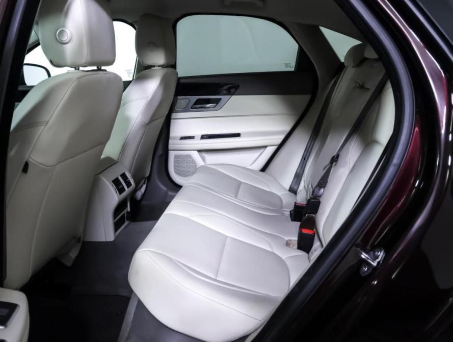 Jaguar XF II Москва  - изображение 12