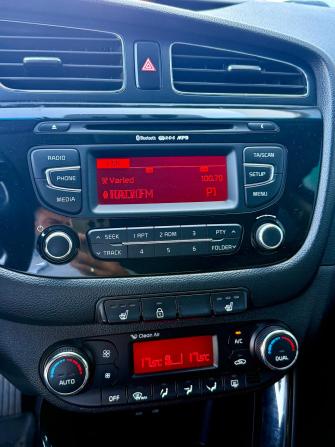 Kia Ceed II с пробегом 2012 года, цена 880 000 рублей, 234389 км, хэтчбек, Автокод Объявления