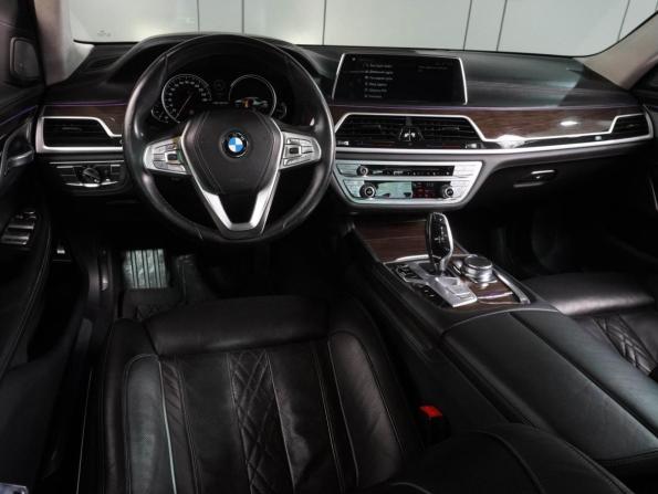 BMW 7 серии VI (G11/G12) с пробегом 2016 года, цена 2 899 040 рублей, 110052 км, седан, Автокод Объявления