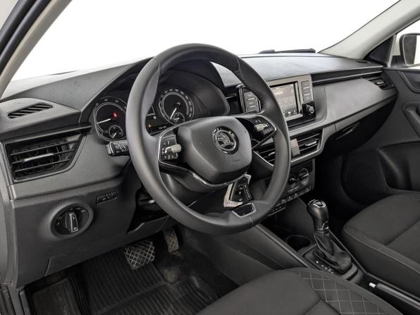 Skoda Rapid II с пробегом 2021 года, цена 1 110 000 рублей, 194871 км, лифтбек, Автокод Объявления