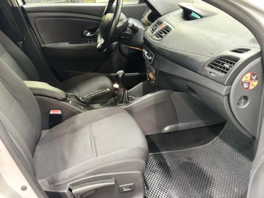 Renault Fluence I Саратов  - изображение 8