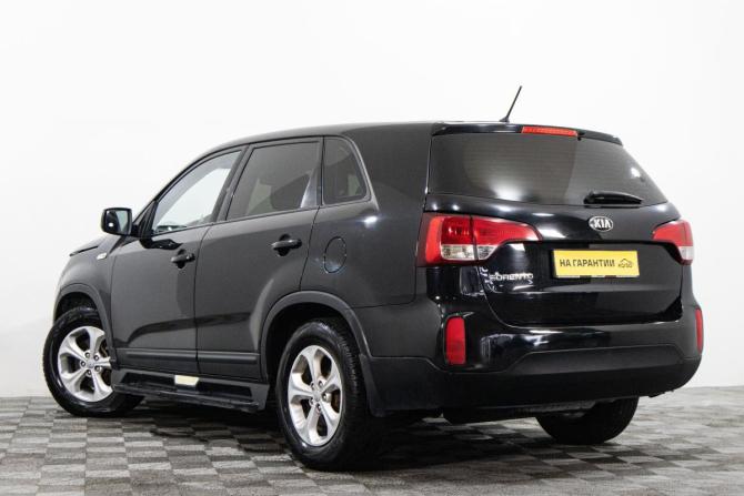 Kia Sorento II Рестайлинг с пробегом 2013 года, цена 1 379 000 рублей, 133000 км, внедорожник, Автокод Объявления