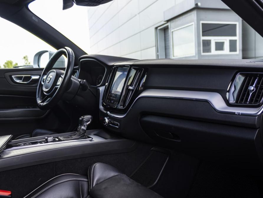 Volvo XC60 II Москва  - изображение 17