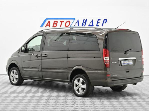 Mercedes-Benz Viano I (W639) Рестайлинг с пробегом 2013 года, цена 1 759 000 рублей, 138447 км, минивэн, Автокод Объявления