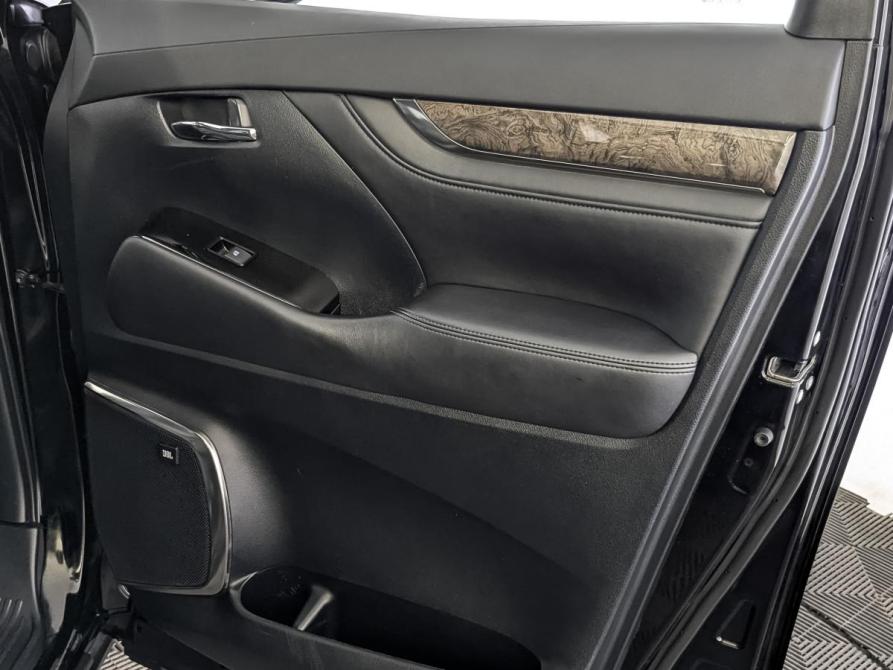 Toyota Alphard III Рестайлинг Москва  - изображение 25