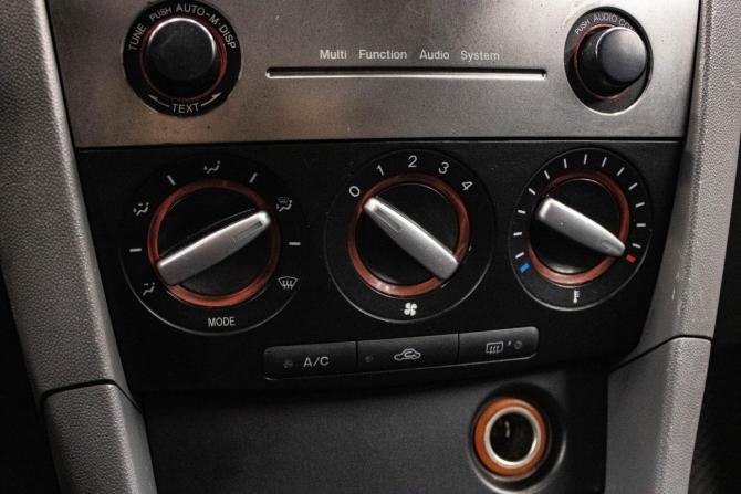 Mazda 3 I (BK) Рестайлинг с пробегом 2008 года, цена 449 000 рублей, 183359 км, седан, Автокод Объявления