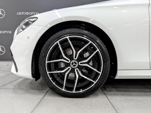 Mercedes-Benz E-Класс V (W213 S213 C238) Рестайлинг с пробегом 2021 года, цена 4 350 000 рублей, 70800 км, седан, Автокод Объявления