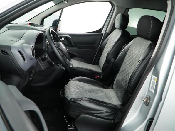 Opel Combo PCMA с пробегом 2022 года, цена 1 747 444 рубля, 159516 км, фургон, Автокод Объявления