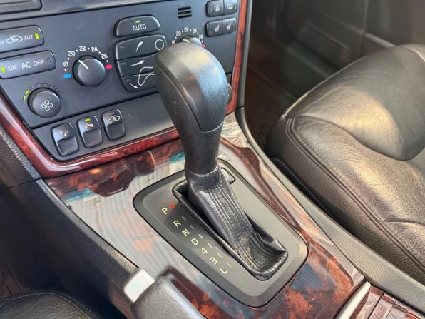 Volvo S60 I Рестайлинг с пробегом 2007 года, цена 425 900 рублей, 320900 км, седан, Автокод Объявления