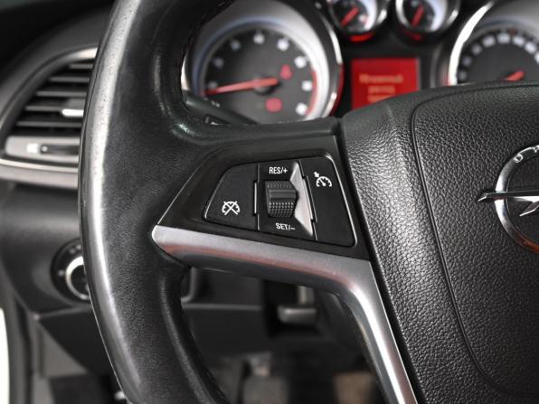 Opel Astra J с пробегом 2011 года, цена 929 000 рублей, 259026 км, хэтчбек, Автокод Объявления