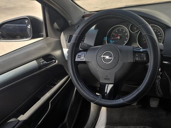 Opel Astra H Рестайлинг с пробегом 2008 года, цена 479 000 рублей, 169115 км, седан, Автокод Объявления