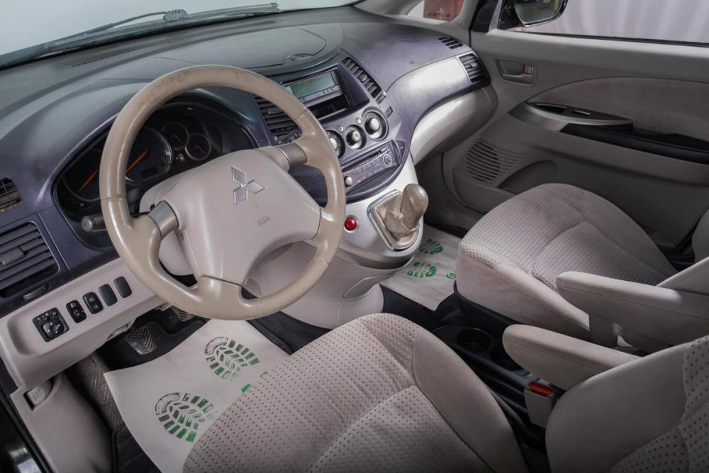 Mitsubishi Grandis I Томск  - изображение 9