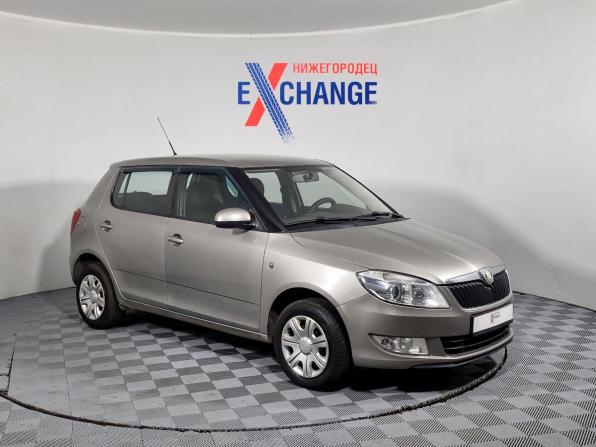 Skoda Fabia II Рестайлинг с пробегом 2010 года, цена 429 000 рублей, 201335 км, хэтчбек, Автокод Объявления