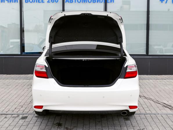 Toyota Camry VII (XV50) Рестайлинг с пробегом 2015 года, цена 2 225 000 рублей, 76100 км, седан, Автокод Объявления