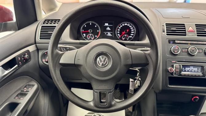 Volkswagen Touran I Рестайлинг 2 с пробегом 2015 года, цена 1 100 000 рублей, 114955 км, компактвэн, Автокод Объявления