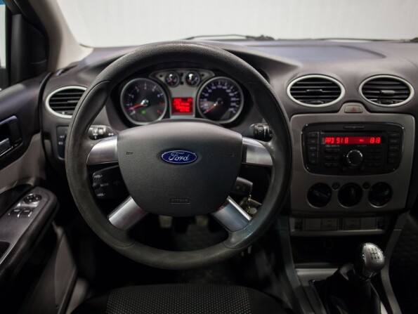 Ford Focus II Рестайлинг с пробегом 2011 года, цена 560 000 рублей, 178935 км, хэтчбек, Автокод Объявления