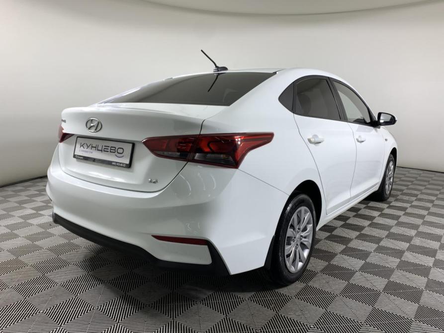 Hyundai Solaris II Москва  - изображение 5