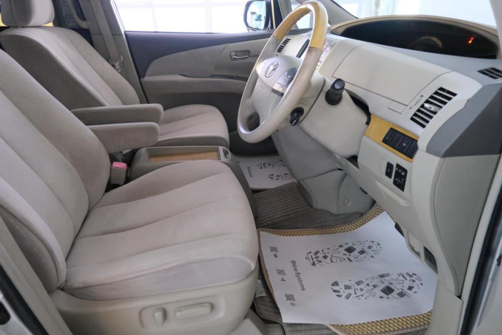 Toyota Estima III Омск  - изображение 8
