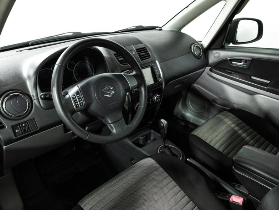 Suzuki SX4 I (Classic) Рестайлинг Санкт-Петербург  - изображение 12