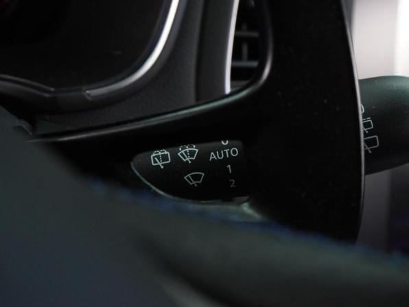 Renault Megane IV с пробегом 2018 года, цена 2 120 000 рублей, 144488 км, хэтчбек, Автокод Объявления