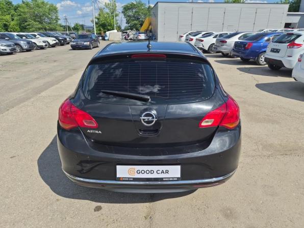 Opel Astra J Рестайлинг с пробегом 2014 года, цена 630 000 рублей, 201887 км, хэтчбек, Автокод Объявления