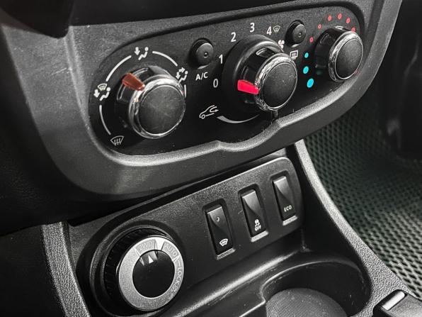 Renault Duster I Рестайлинг с пробегом 2019 года, цена 1 312 000 рублей, 162899 км, внедорожник, Автокод Объявления