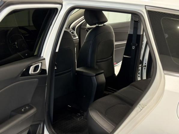 Kia Ceed III с пробегом 2021 года, цена 2 199 000 рублей, 73000 км, универсал, Автокод Объявления