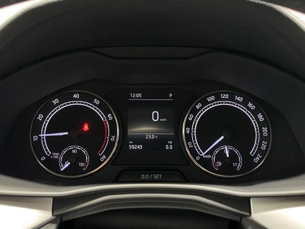 Skoda Rapid II с пробегом 2020 года, цена 1 719 000 рублей, 58000 км, лифтбек, Автокод Объявления