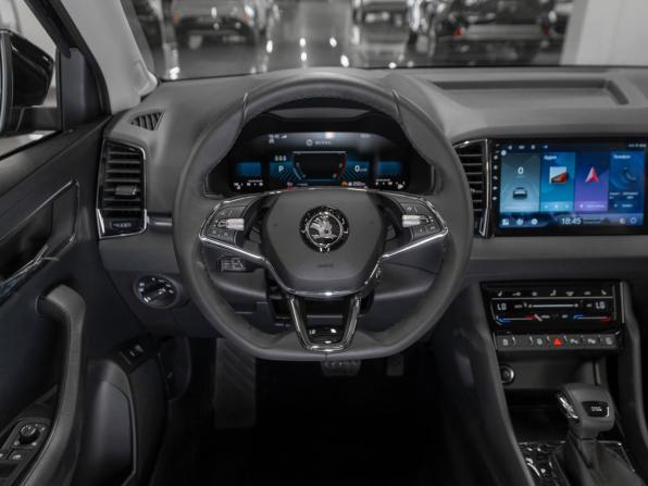 Skoda Karoq I с пробегом 2025 года, цена 3 450 000 рублей, 20 км, внедорожник, Автокод Объявления