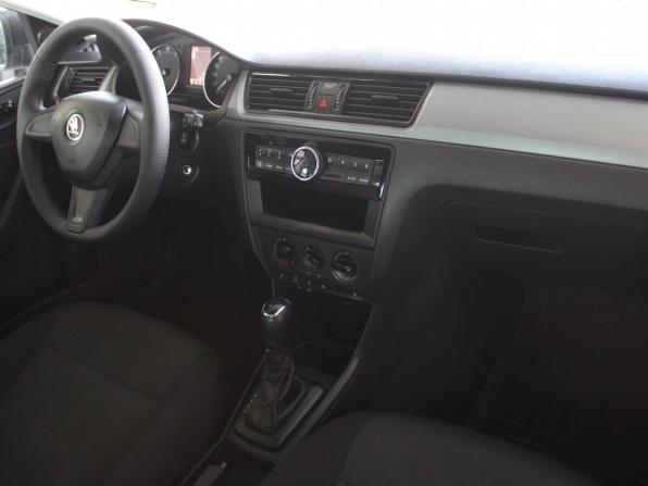 Skoda Rapid I с пробегом 2016 года, цена 1 079 000 рублей, 137126 км, лифтбек, Автокод Объявления