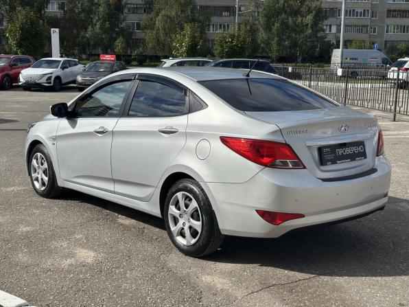 Hyundai Solaris I Рестайлинг с пробегом 2014 года, цена 1 065 000 рублей, 126141 км, седан, Автокод Объявления