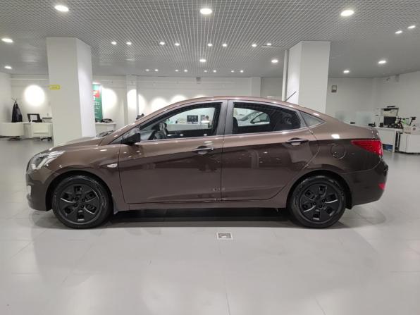 Hyundai Solaris I Рестайлинг с пробегом 2015 года, цена 1 070 000 рублей, 63482 км, седан, Автокод Объявления