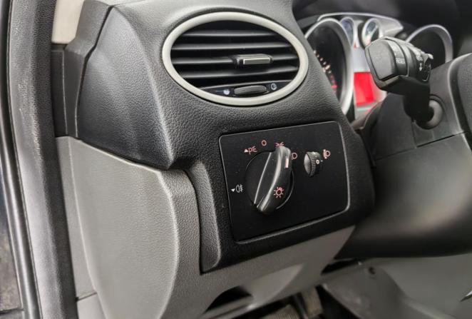 Ford Focus II с пробегом 2008 года, цена 580 000 рублей, 146301 км, седан, Автокод Объявления