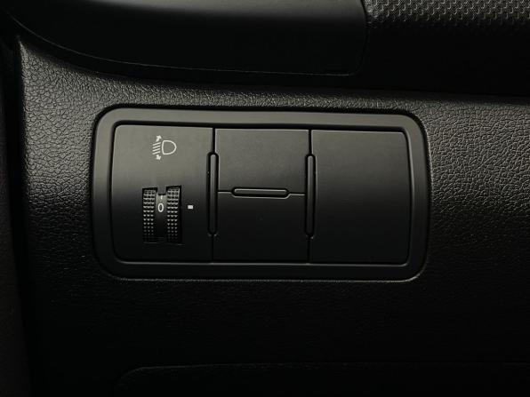 Hyundai Solaris I Рестайлинг с пробегом 2014 года, цена 937 000 рублей, 153334 км, седан, Автокод Объявления