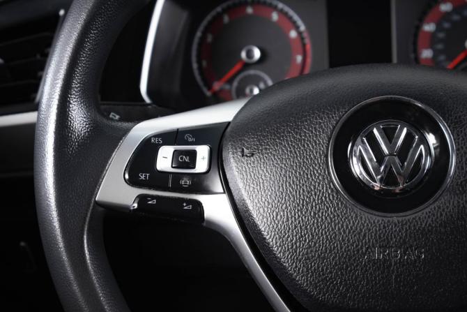 Volkswagen Jetta VII с пробегом 2021 года, цена 1 669 000 рублей, 149000 км, седан, Автокод Объявления