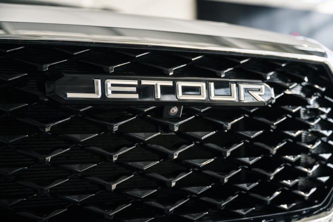 JETOUR X70 I Рестайлинг 2 с пробегом 2024 года, цена 2 050 000 рублей, 33000 км, внедорожник, Автокод Объявления