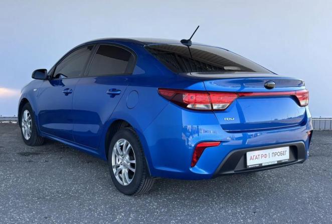 Kia Rio III Рестайлинг с пробегом 2017 года, цена 1 250 000 рублей, 116866 км, седан, Автокод Объявления