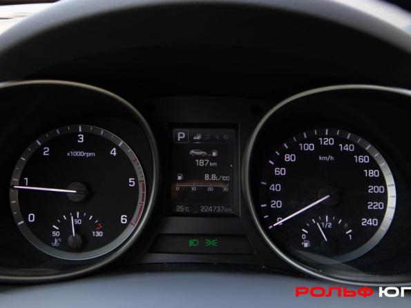 Hyundai Santa Fe III Рестайлинг с пробегом 2016 года, цена 1 948 000 рублей, 224735 км, внедорожник, Автокод Объявления