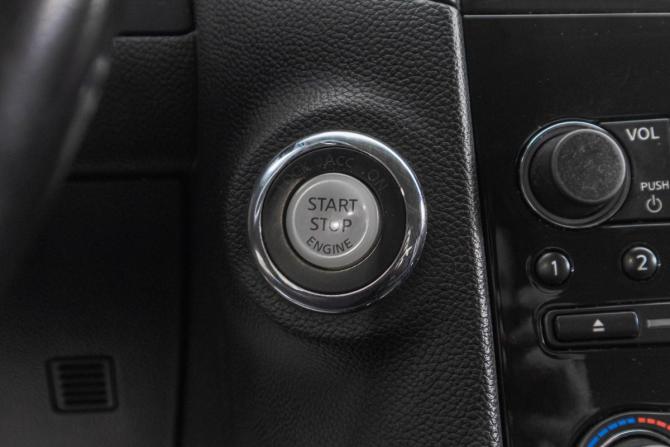 Infiniti FX II (S51) с пробегом 2011 года, цена 2 099 000 рублей, 201000 км, внедорожник, Автокод Объявления