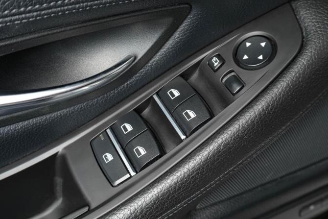 BMW 5 серии VI (F10/F11/F07) с пробегом 2010 года, цена 1 879 000 рублей, 149300 км, седан, Автокод Объявления