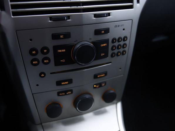Opel Astra H Рестайлинг с пробегом 2008 года, цена 420 000 рублей, 293759 км, универсал, Автокод Объявления