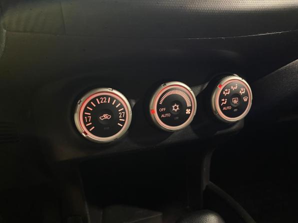 Mitsubishi Outlander II с пробегом 2007 года, цена 970 000 рублей, 283201 км, внедорожник, Автокод Объявления