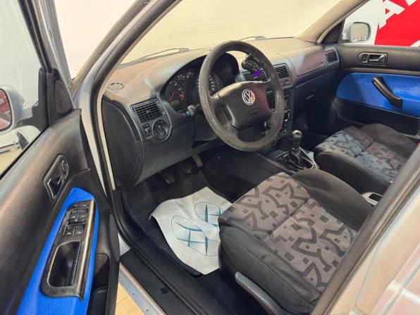 Volkswagen Golf IV с пробегом 1998 года, цена 320 000 рублей, 253304 км, хэтчбек, Автокод Объявления