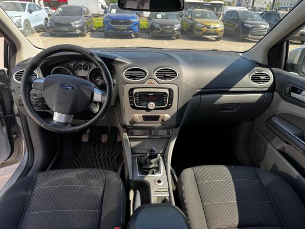 Ford Focus II Рестайлинг с пробегом 2010 года, цена 491 000 рублей, 324396 км, хэтчбек, Автокод Объявления
