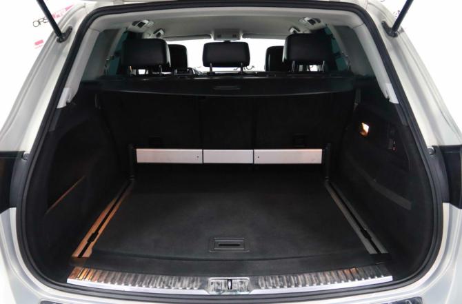 Volkswagen Touareg II с пробегом 2011 года, цена 1 585 850 рублей, 334895 км, внедорожник, Автокод Объявления