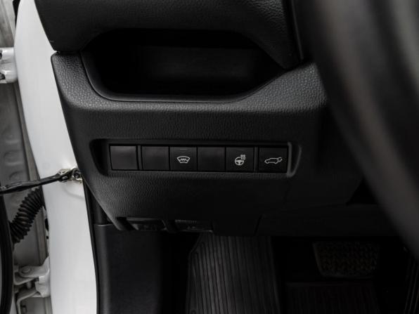 Toyota RAV4 V (XA50) с пробегом 2020 года, цена 3 090 000 рублей, 124743 км, внедорожник, Автокод Объявления