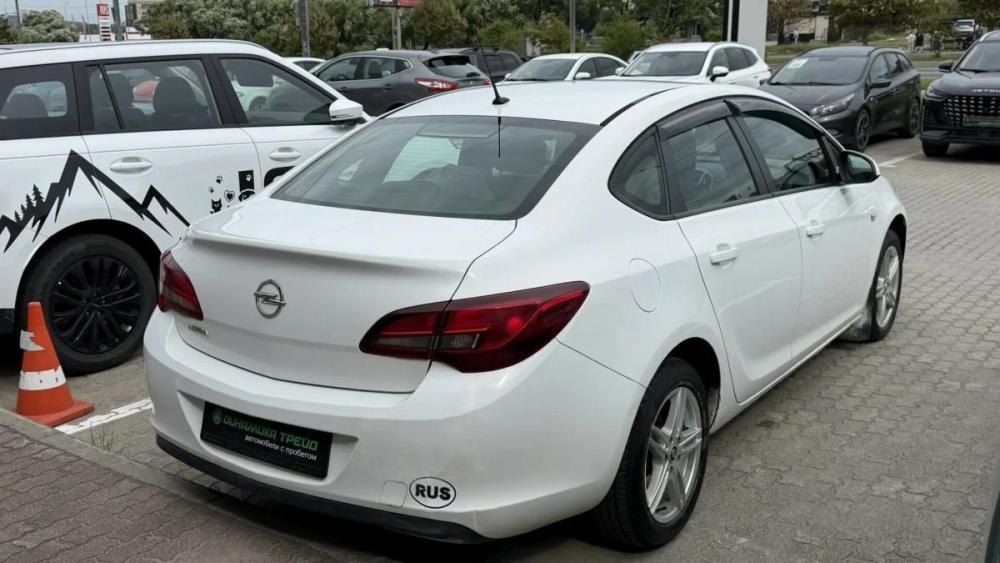 Opel Astra J Рестайлинг Череповец  - изображение 6